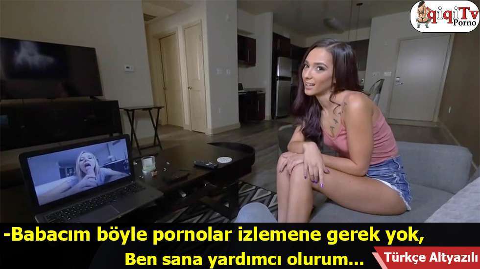 Liseli Kızıyla Porno İzleyip Pompalıyor